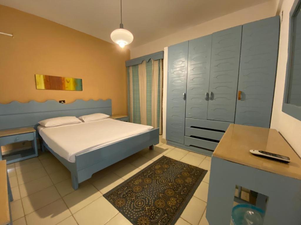 Aida Beach Hotel & Apartments - אל עלמיין מראה חיצוני תמונה